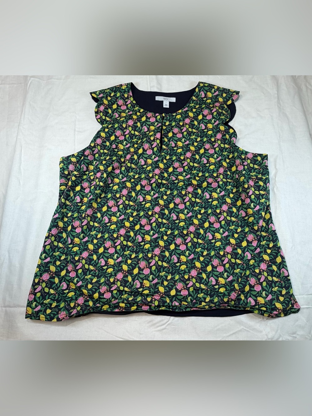 1901 Floral Ruffle Cap-Sleeve Top